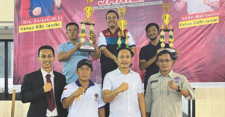 Kick Boxing Kota Jambi Juara Kejurprov